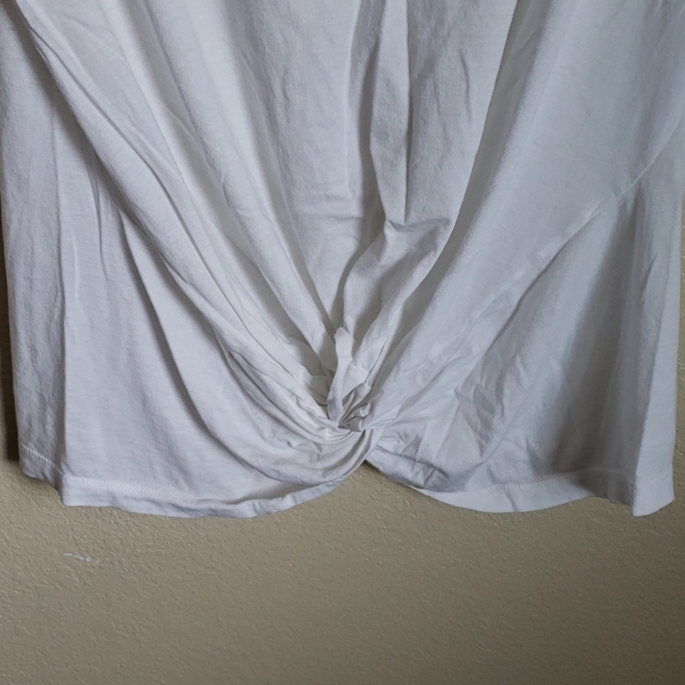 7 FOR ALL MANKIND || white basic top - Picture 3 of 4